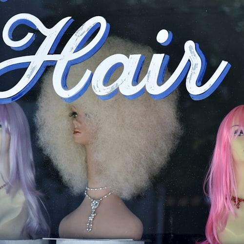 Classic Long Wavy Wig